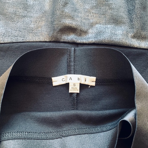 Sold…FAUX Black LEATHER SKIRT - Picture 4 of 6